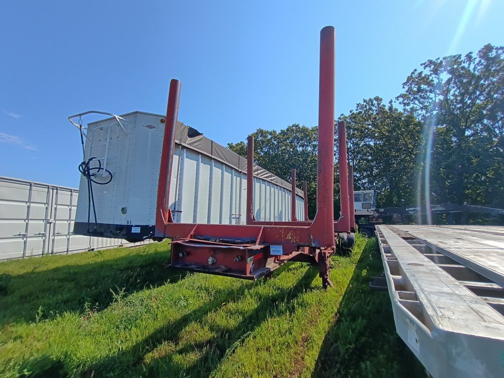 1989 Bank 40ft Log Bunk Trailer
