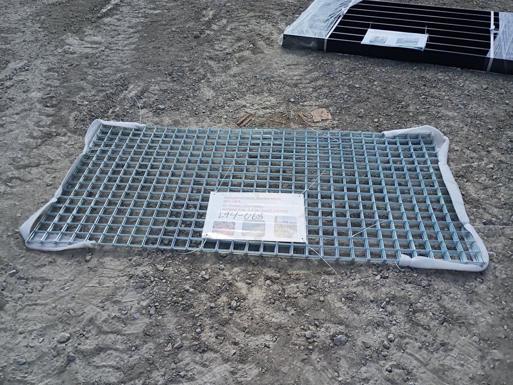 10- Galvanized Steel Garden Mesh Panels
