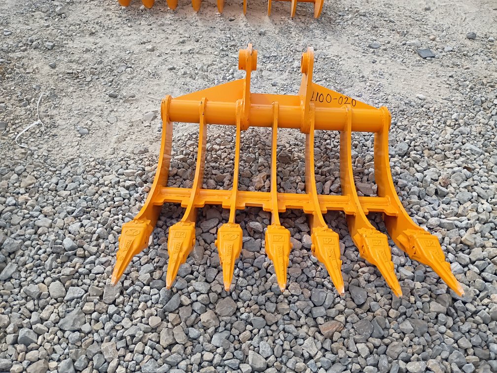 Future 32" Rake Excavator Attachment