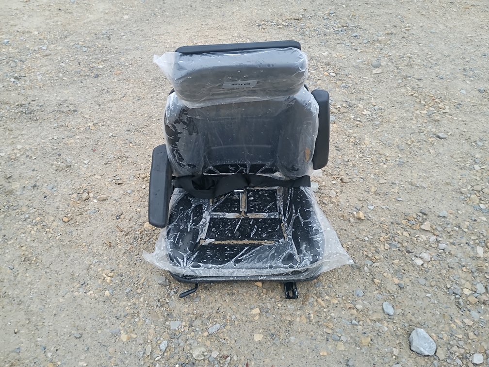 Future Mini Equipment Seat
