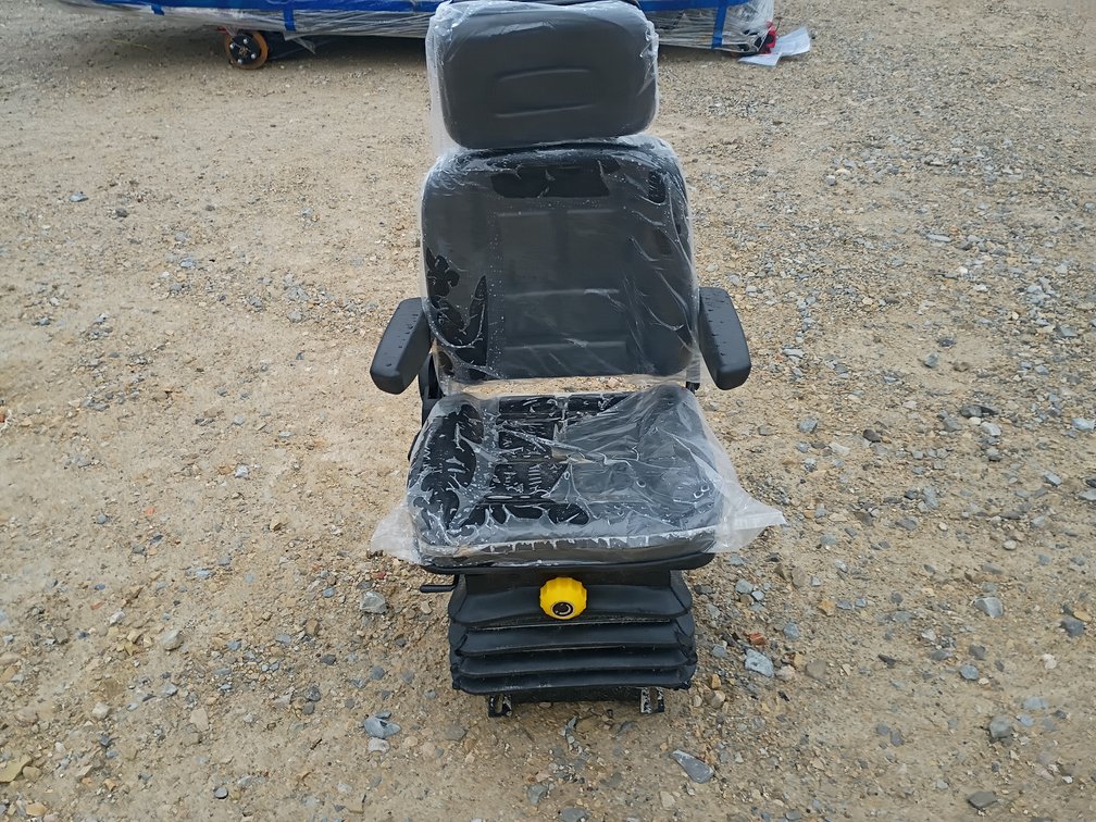 Future Mini Equipment Seat