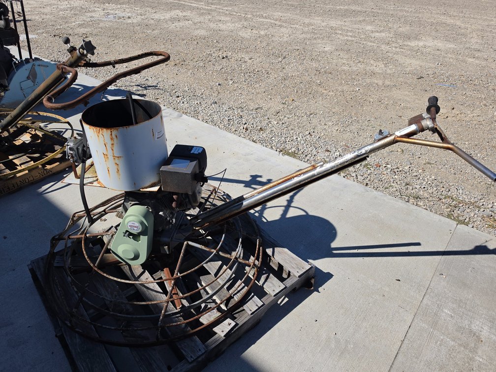 Whiteman Walk-behind Concrete Finisher