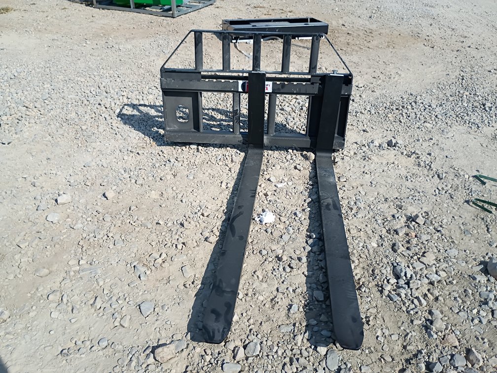 JCT Pallet Fork Skid Steer Attachment
