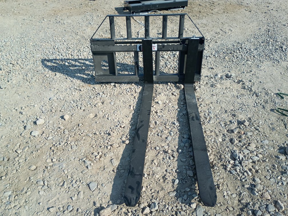 JCT Pallet Fork Skid Steer Attachment