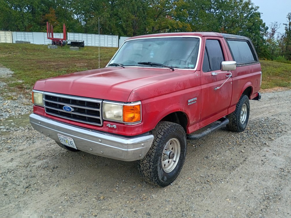 1988 Ford Bronco Multipurpose Vehicle (MPV)