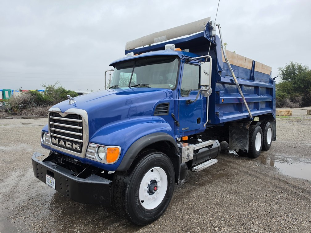 2003 Mack CV713 Granite  Dump Truck