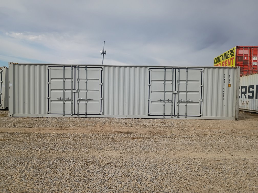 40ft Container [damaged]