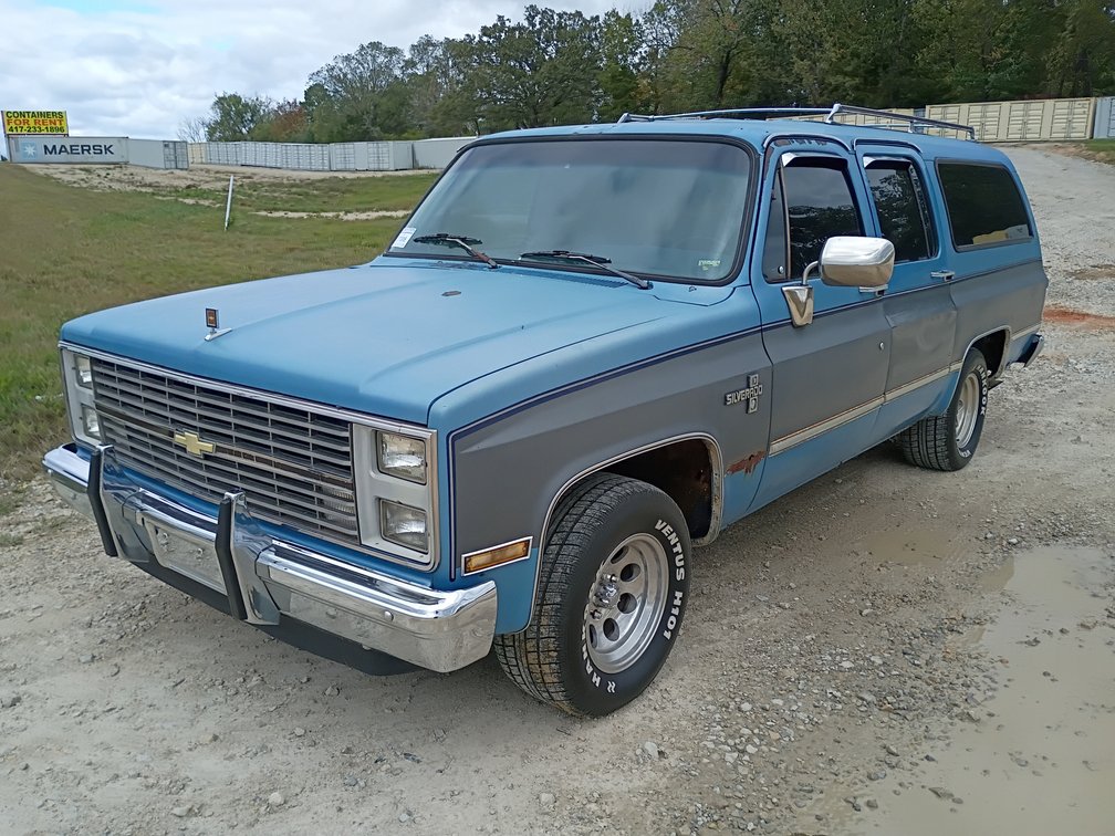 1987 Chevrolet Suburban Multipurpose Vehicle (MPV)