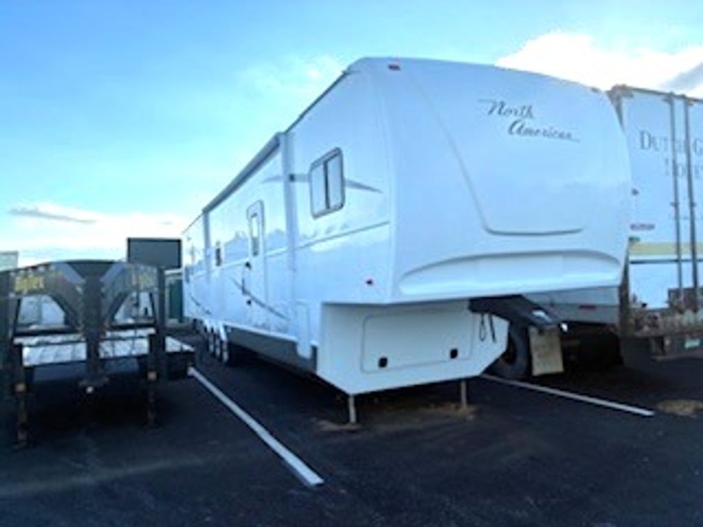 (New) 2018 RV by North American - VIN# 5CZ300R36J1226567