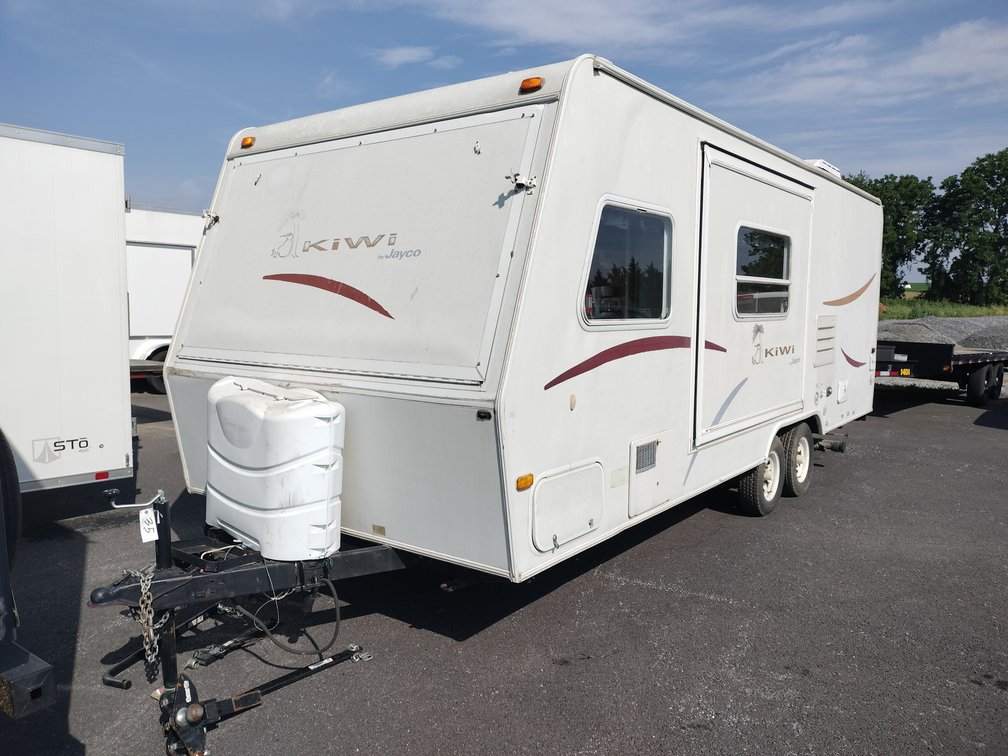 Jayco Kiwi RV Travel Trailer - Vin# 1UJBJ02K421JB0126 (?)