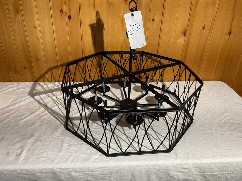 (2x bid) Hanging metal light