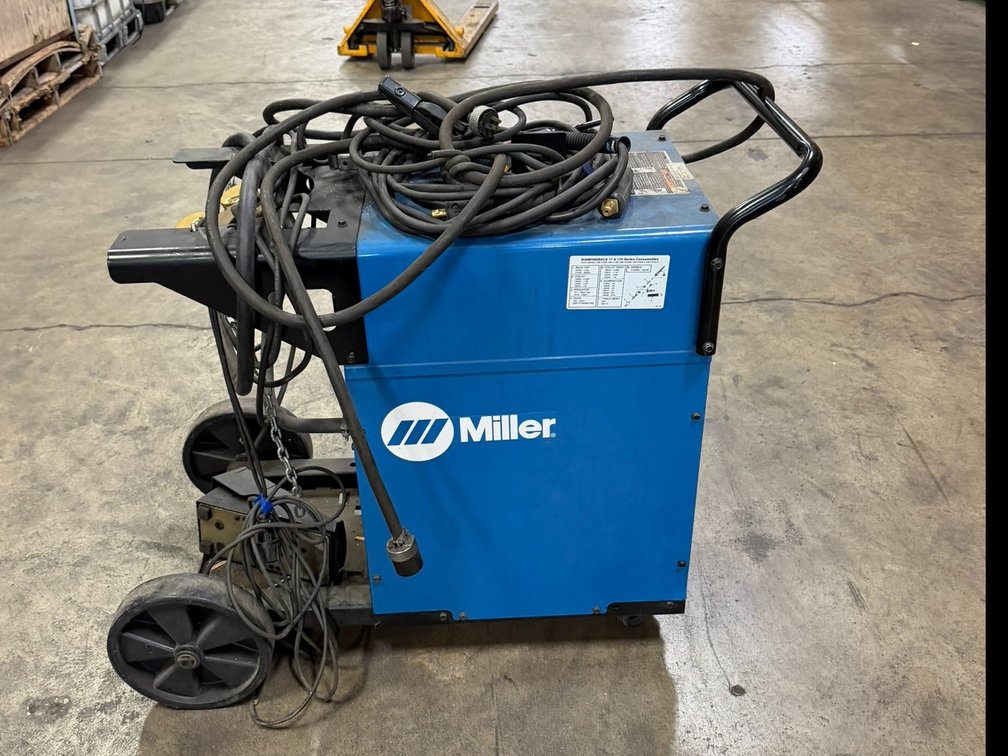 Miller Syncrowave 180 SD Welder