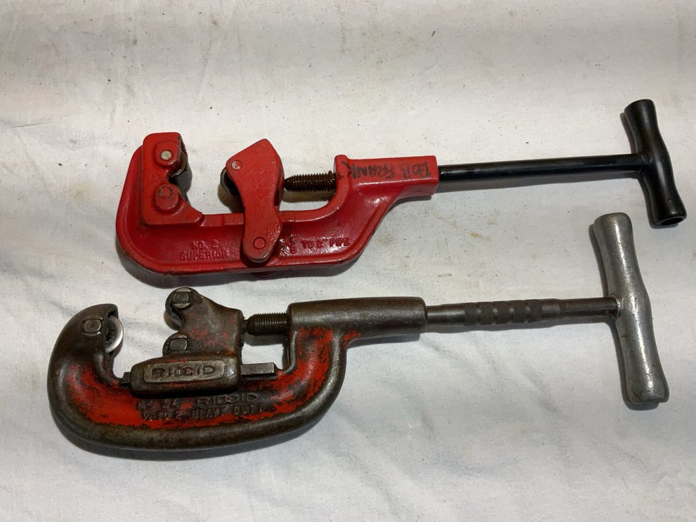 2 pipe cutters