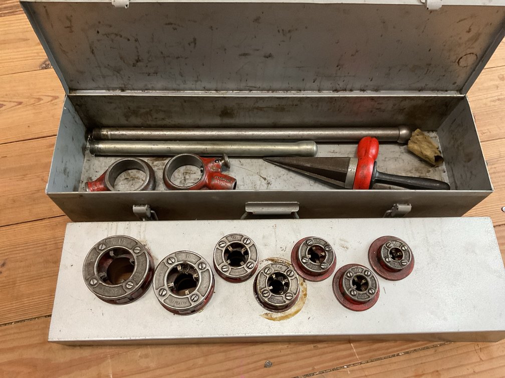 Ridgid pipe threader