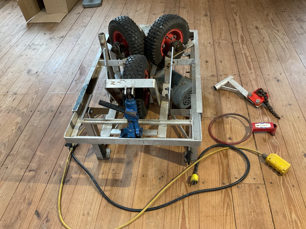 Up-Z-Dazy pump puller