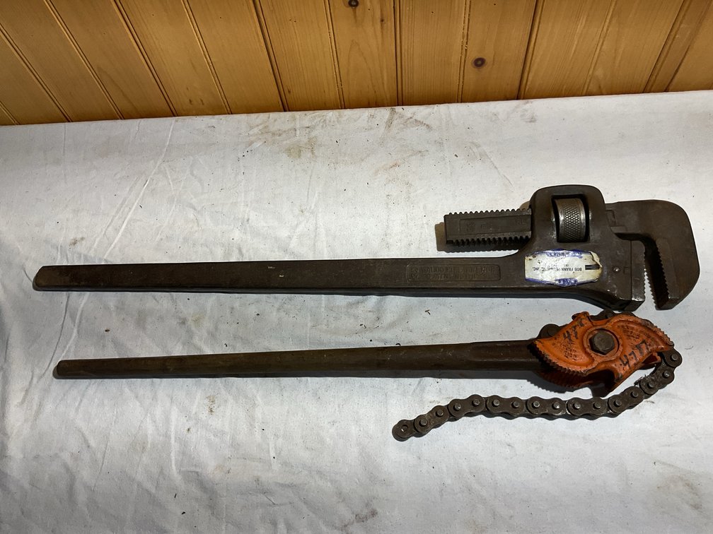 36” pipe wrench, Vulcan chain wrench