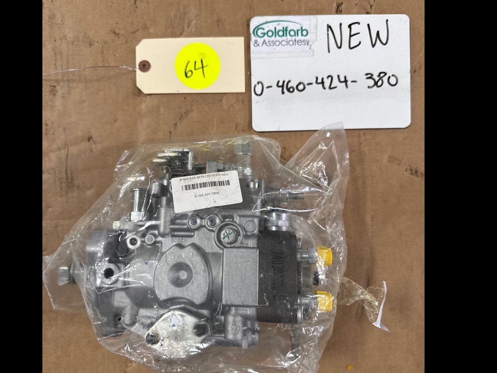 0-460-424-380 (3979020) New Bosch VEL1083 Injection Pump Fits Cummins 4BT Diesel Engine
