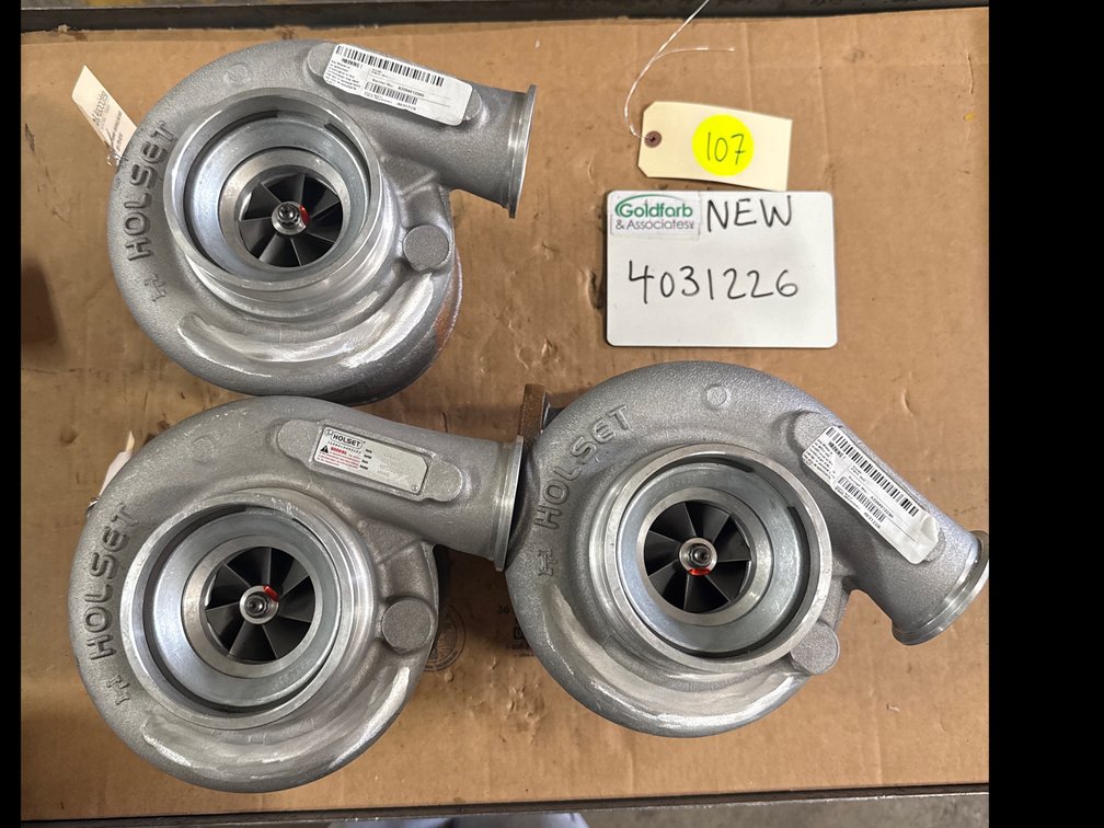 (3x Bid) 4031226 (4044662 ; 20933087) New Holset HX40 Turbocharger fits Volvo D9 Bus Engine