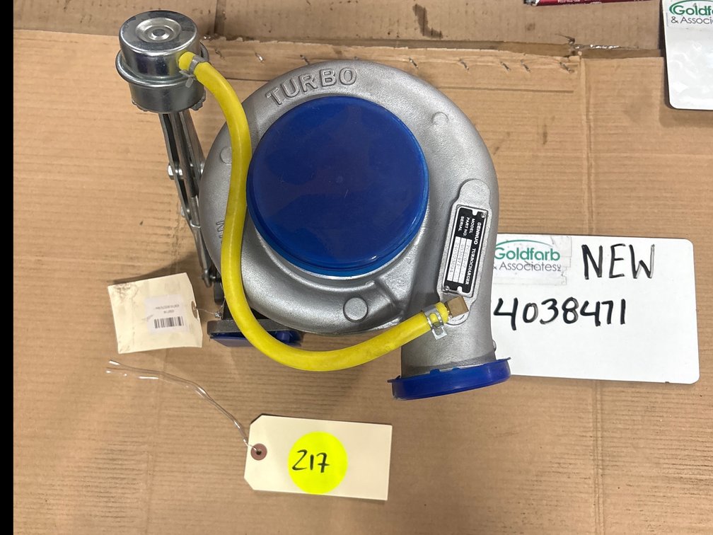 4038471 (4035376) New Aftermarket Holset HX35W Turbocharger Fits Cummins Engine
