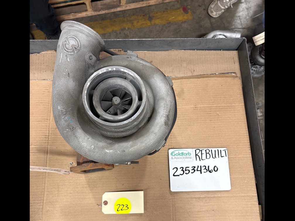 23534360 (758204-5006) Rebuilt Damaged Garrett GT4502V Turbocharger fits Detroit Diesel 14L Engine