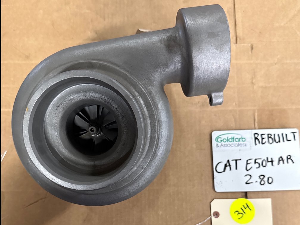 Rebuilt CAT E504 with a 2.80 A/R