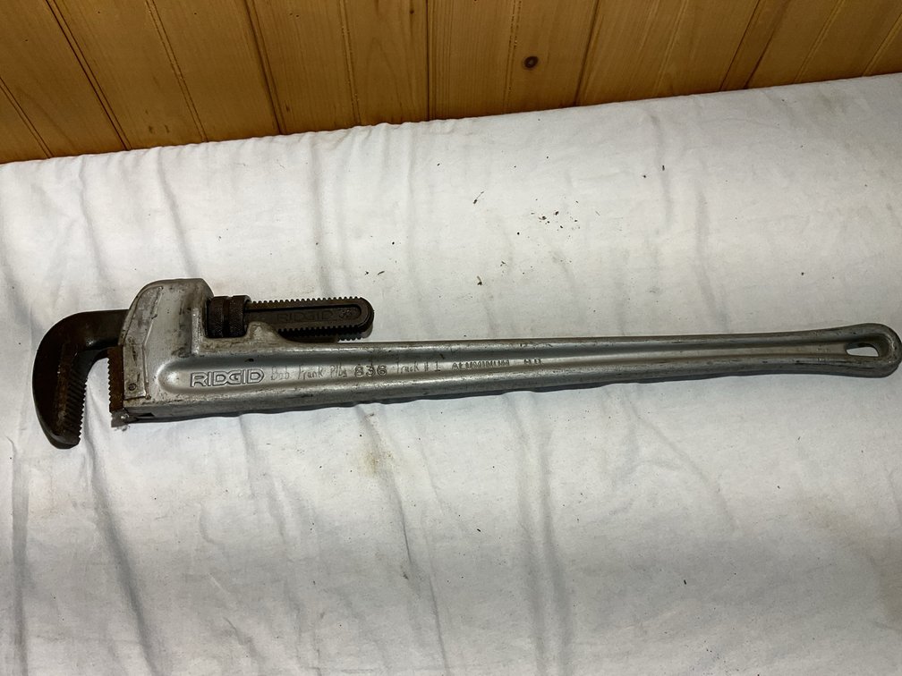 36” Ridgid Aluminum pipe wrench