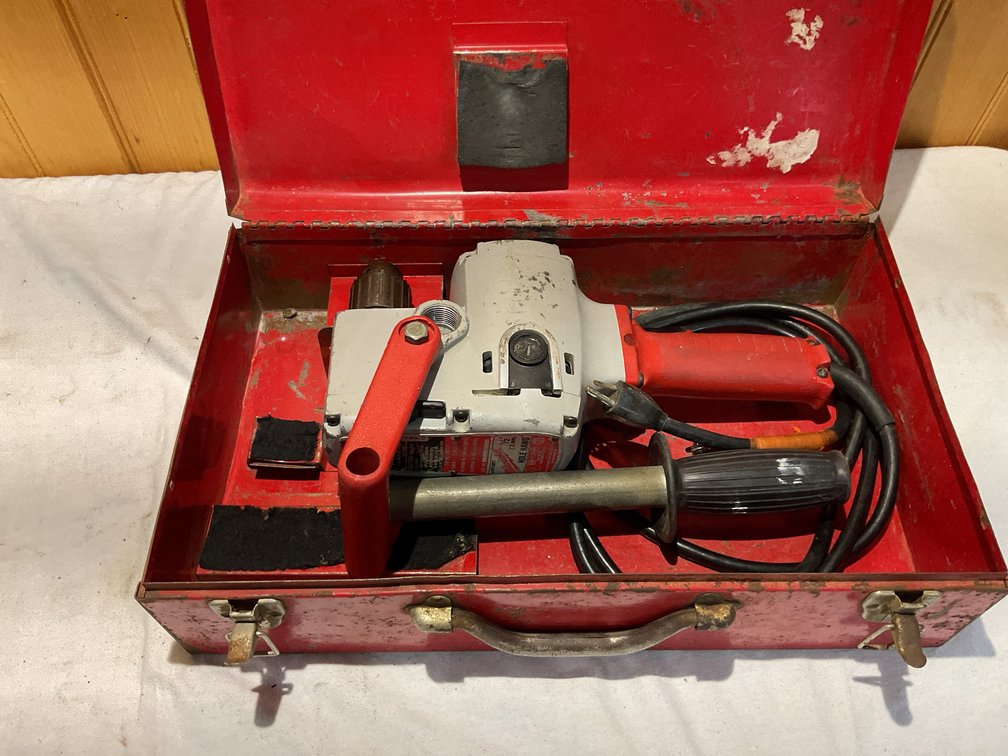 Milwaukee heavy duty 1/2” Hole Hawg