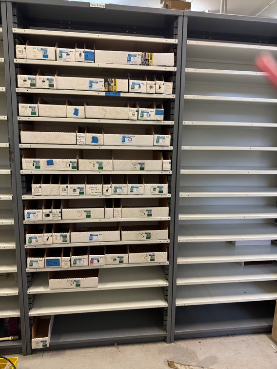 Double shelf unit