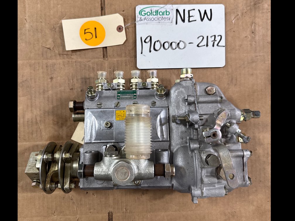 190000-2172 (6114-71-1901; 10D0001; ND-PE4A90C420RND217) New NipponDenso 4 Cylinder Injection Pump Fits Komatsu 4D130-1F Diesel Engine