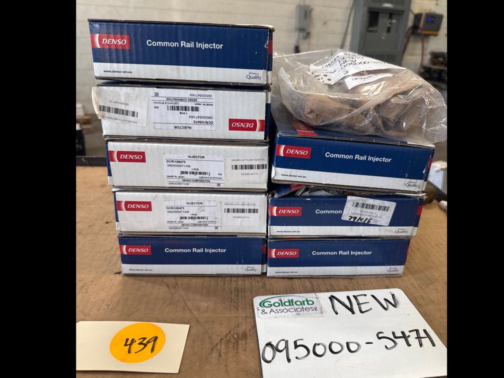 (10 x Bid) 095000-5471 (8973297035 ; AP0150) New Denso Common Rail Injector fits Isuzu 5.2L 4HK1 Engine