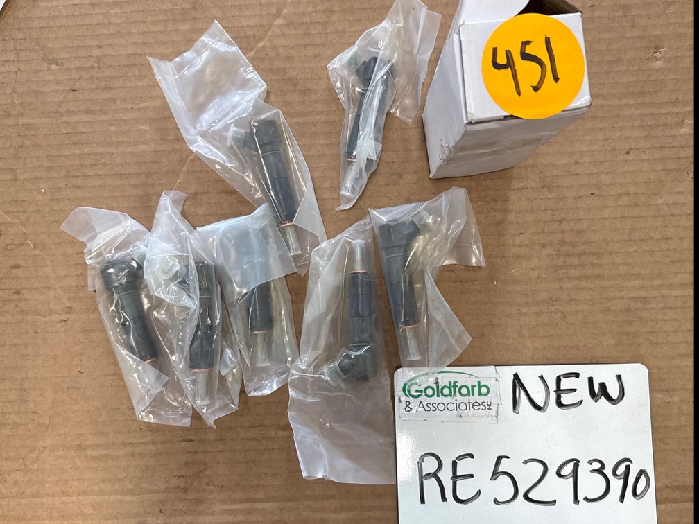 (7 x Bid) RE529390 (T02306A ; LJBT02306A ; SE501962) New Aftermarket Fuel Injector fits Various John Deere Engine