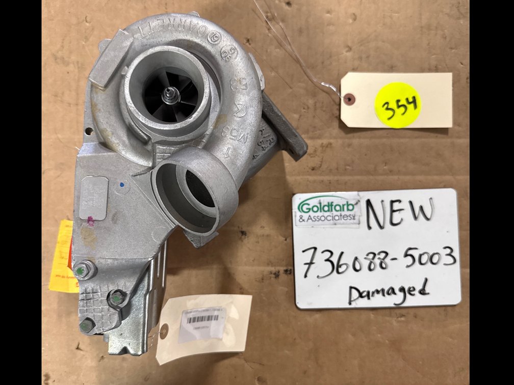 736088-5003 (736088-1 ,736088-3 ,647090008080 ,5142494AA) New Damage Garrett GT2256VK Turbocharger fits Mercedes Benz OM647 Engine
