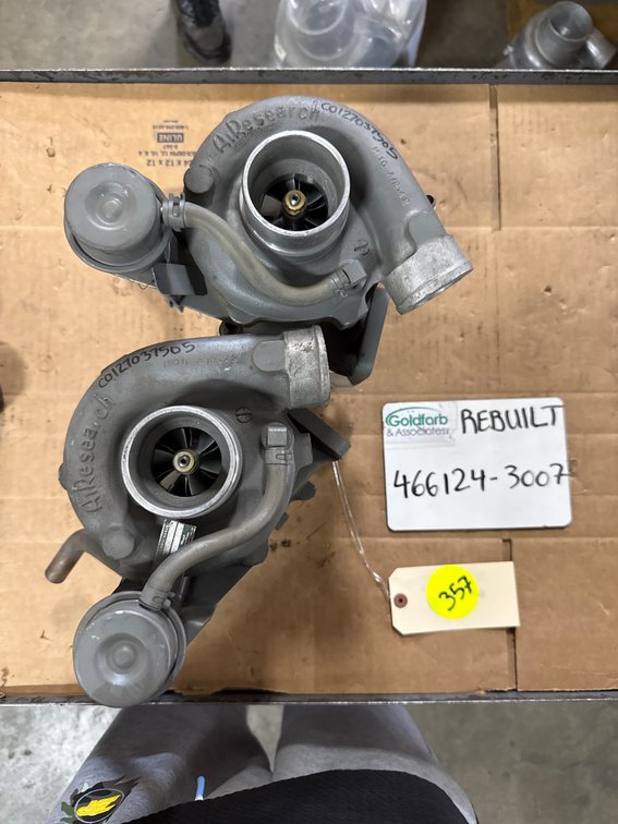 (2 x Bid) 466124-3007 (127-0375-05) Rebuilt Garrett M10 Turbocharger fits AiResearch 42 Engine