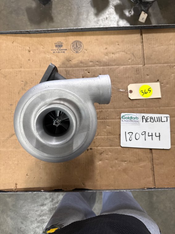 180944 (749304C91) Rebuilt Borg Warner 4LE-504 Turbocharger fits Navistar DT817 Engine
