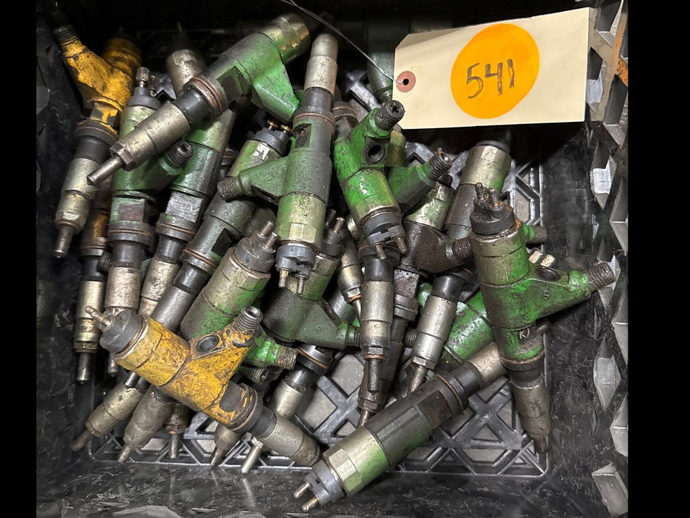(24 x Bid) Denso 6320 6320 (RE530361) Core Denso Fuel Injector fits John Deere Engine