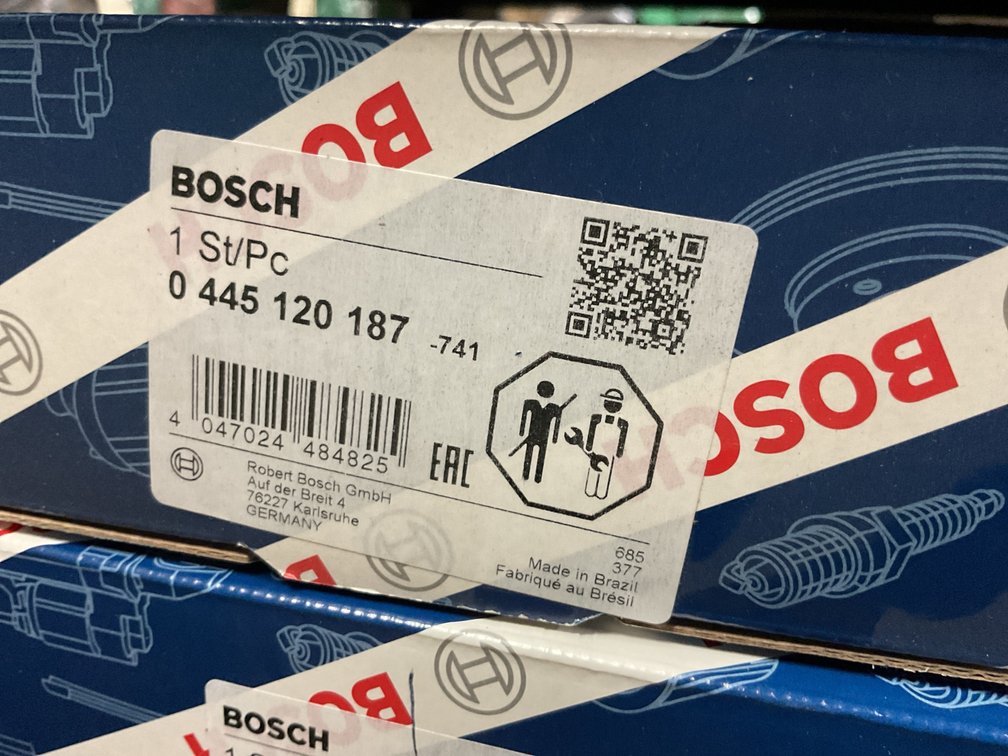 (6 x bid) New Bosch Fuel Injector, Cummins 6.7L ISB