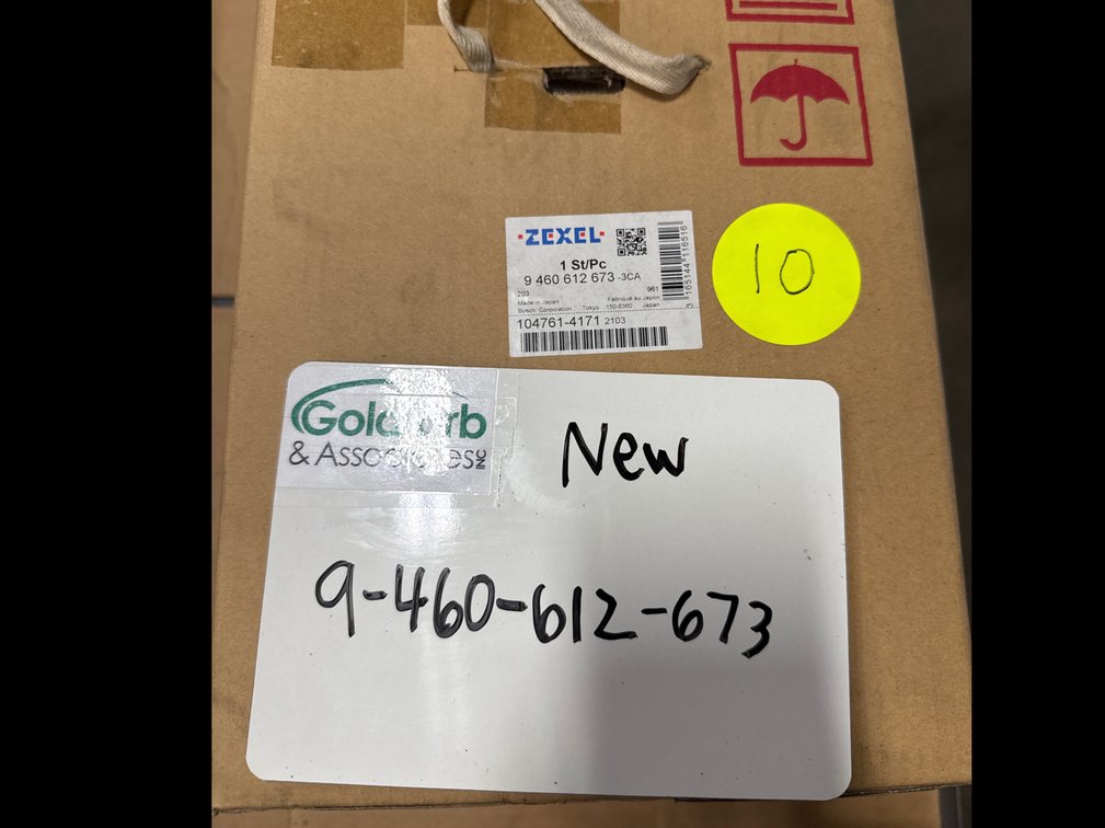 9-460-612-673 (9460612673 ,104761-4171 ,6136721540) New Bosch Fuel Injection Pump fits Komatsu Engine