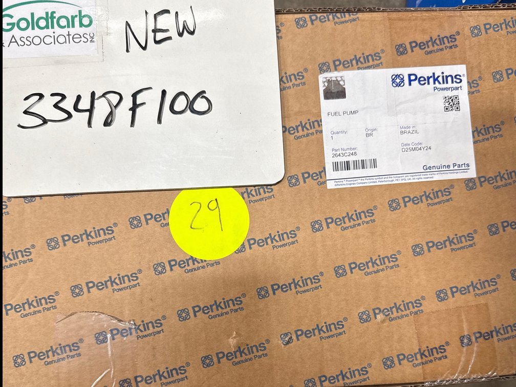 3348F100 (3348F101; 3348F102; 3348F103; 2643C248) New Lucas CAV Perkins Injection Pump Fits Perkins New Holland 4.236 Diesel Fuel Engine