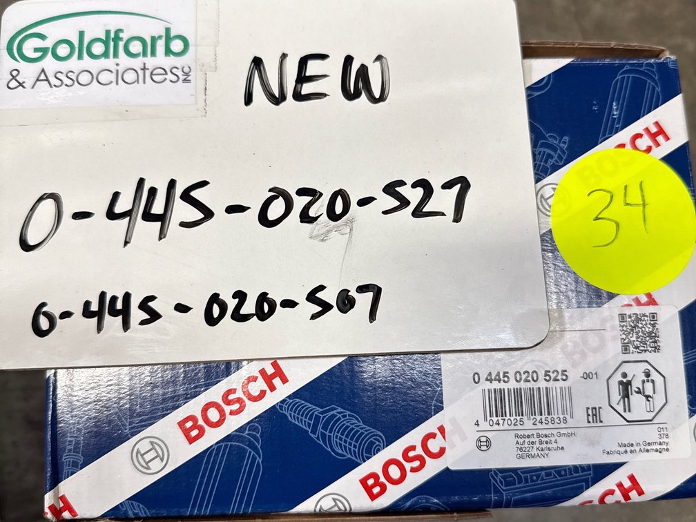 0-445-020-507 (0-445-020-525; 04123891) New Bosch CP4 Injection Pump Fits Deutz Diesel Engine