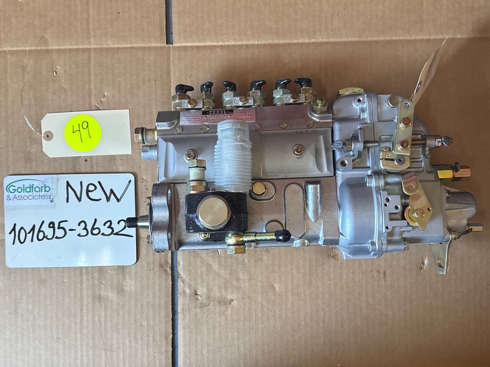 101695-3632 (9400610338 ,9-400-610-338 ,6206711540) New Zexel 6 Cyl Fuel Injection Pump Fits Komatsu Engine
