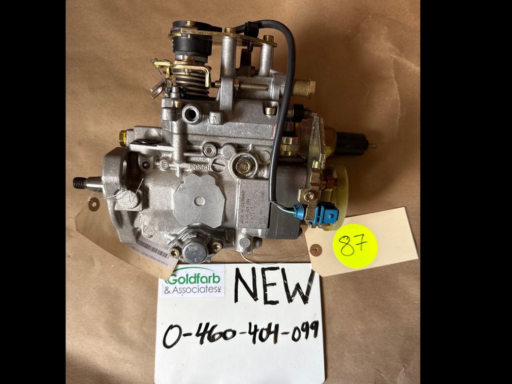 0-460-404-099 (500321179) New Bosch VE Injection Pump fits Iveco 2.5L 55.2kW Sofim Engine