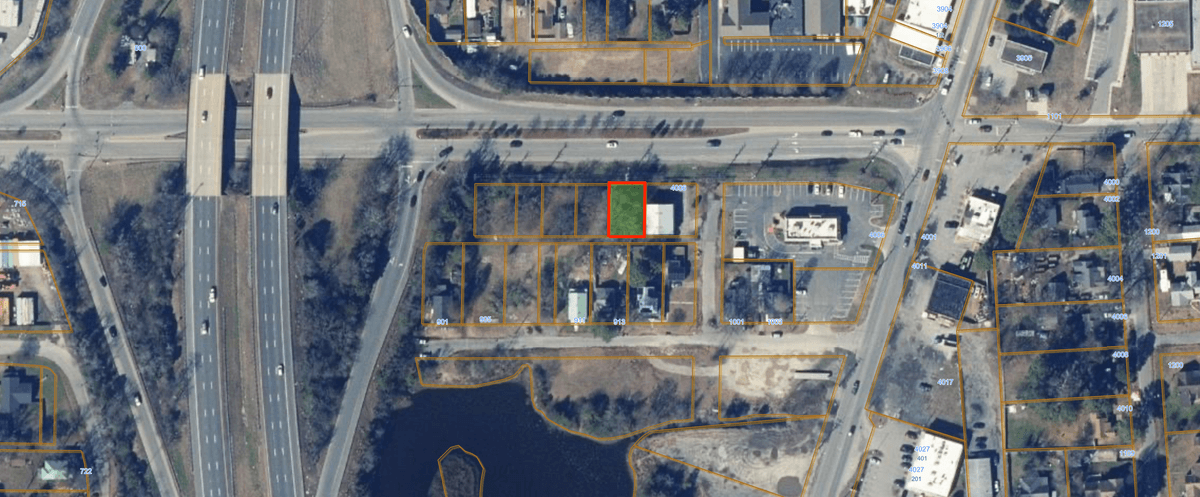 Lot 9 - Behind 4006 Miles St.