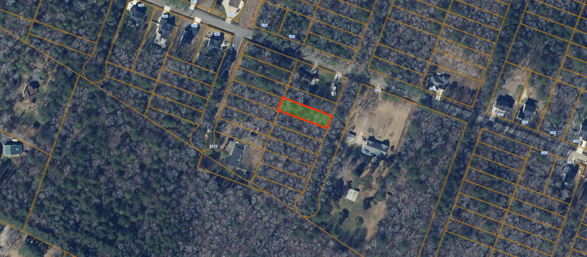 Lot 5 - Behind 701 Ambrose St.