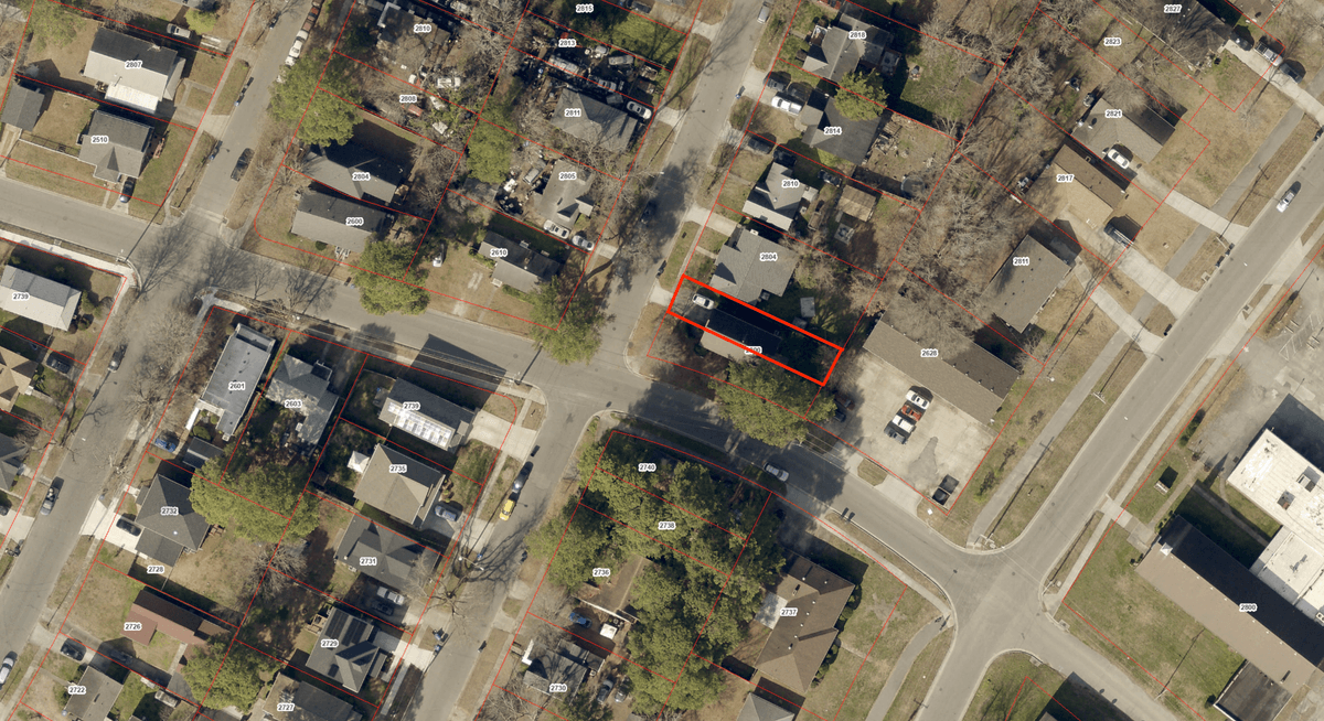 Lot 2 - 2802 Lens Ave.