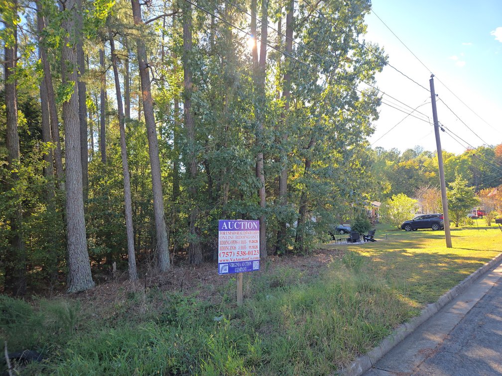 Lot 9 - Right of 73 Poplar Creek St., South Boston