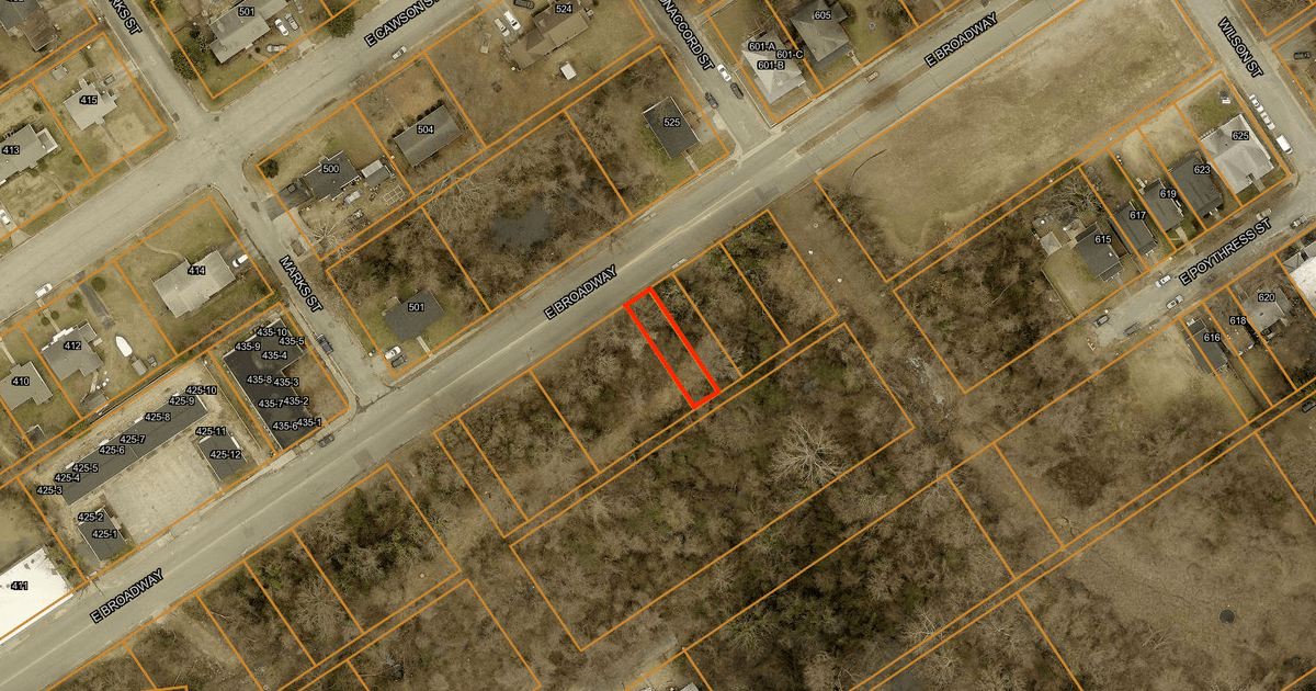 Lot 7 - Across from 525 E. Broadway, Hopewell