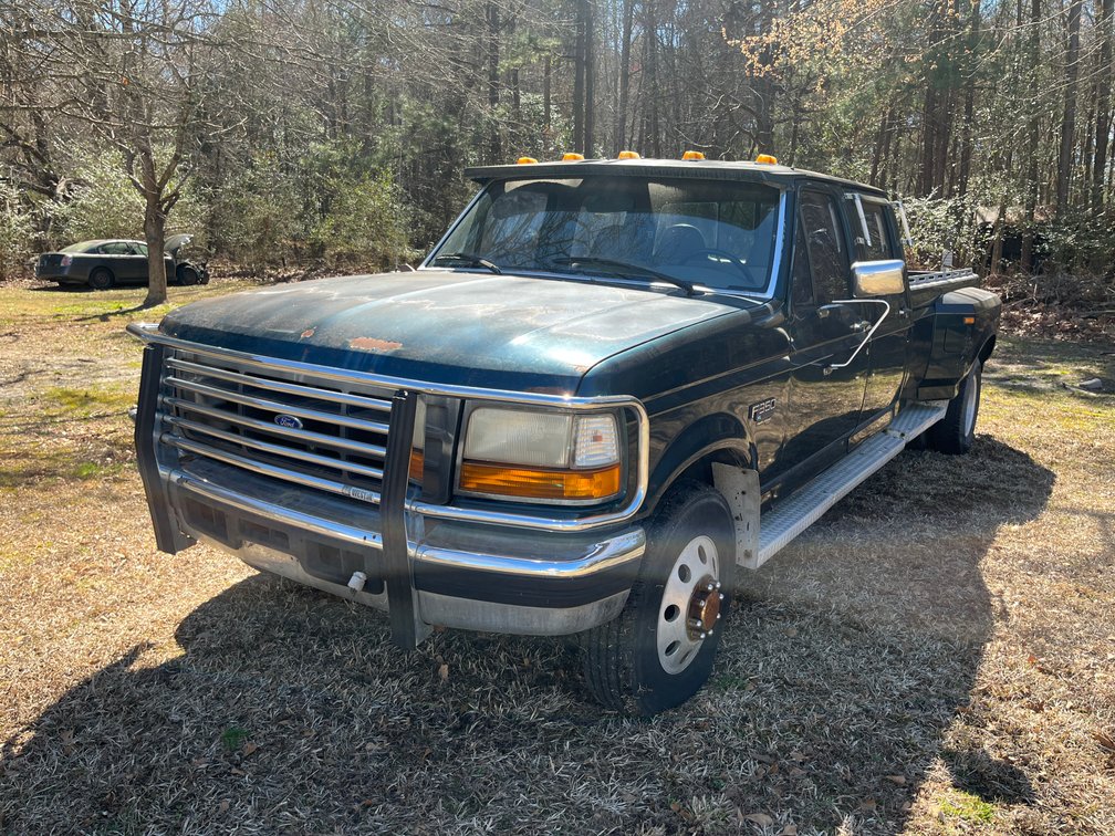 Lot 1 - 1996 Ford F-350