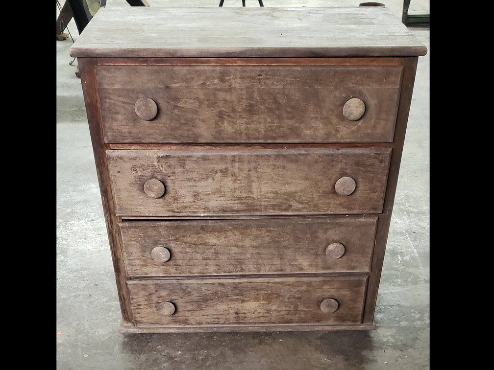 Antique Chest of Drawers 