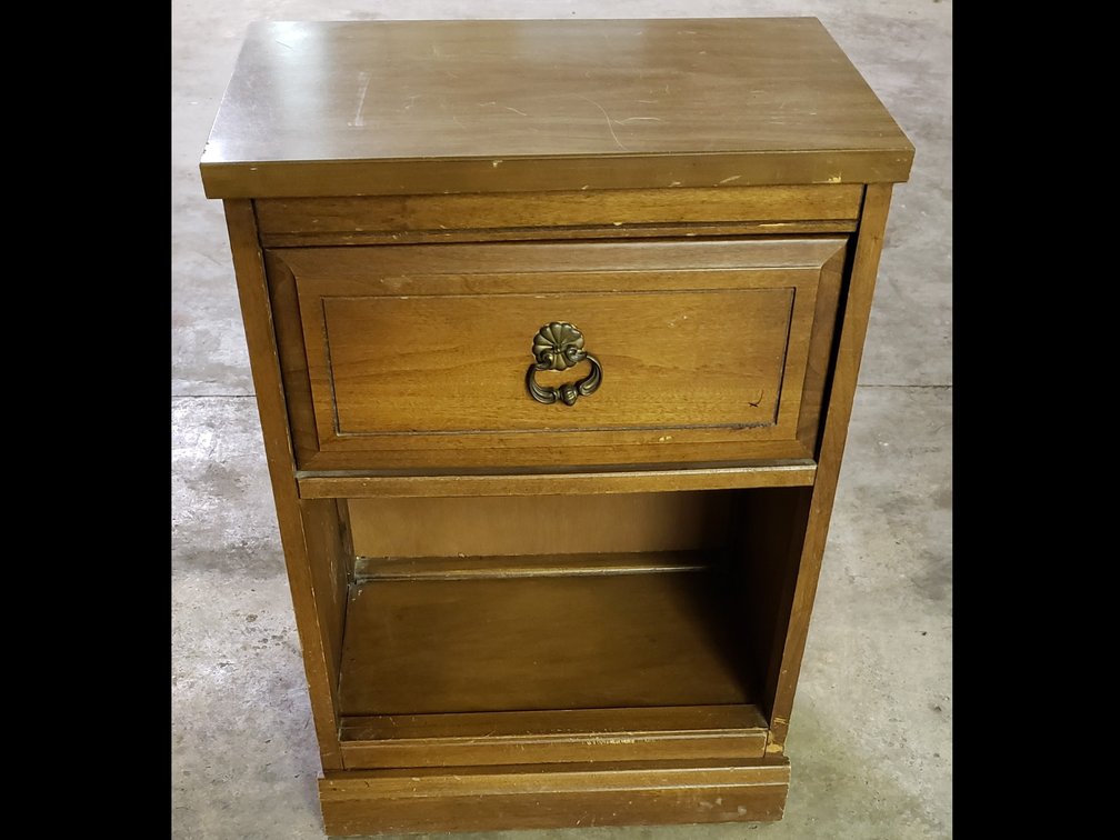 Nightstand 