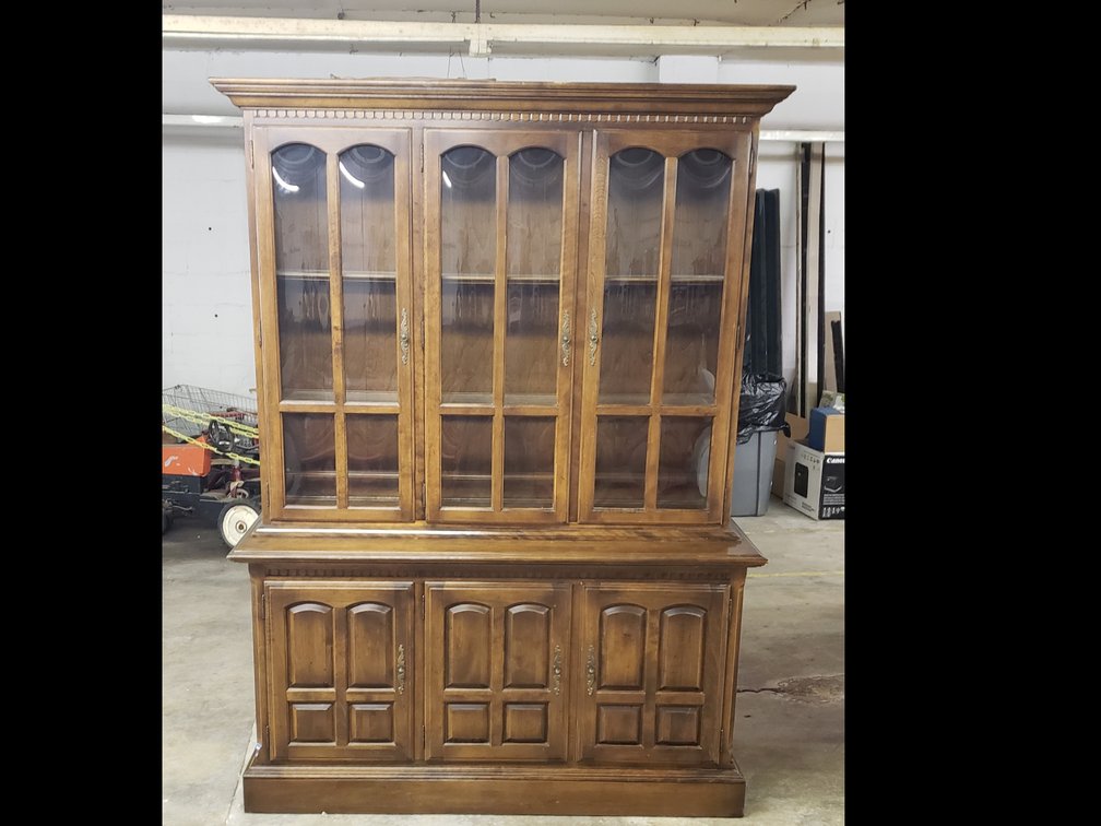 Ethan Allen Wooden China Cabinet 